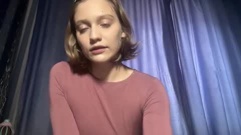 molly_poly online show from 11.13.25