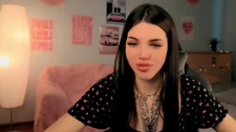 Molly online show from 04.29.26