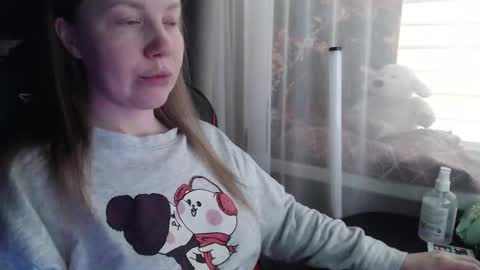 I have new photos come and see with love Molly online show from 03.02.26
