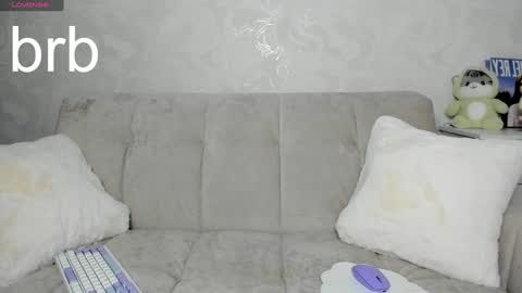 Snapshot of molly_sweetbaby chatting on 12.04.24 Ill tell you when were private online show from 12.04.24