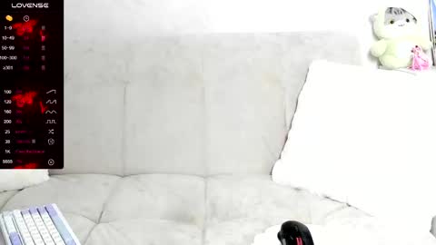 Snapshot of molly_sweetbaby chatting on 02.10.25 Ill tell you when were private online show from 02.10.25