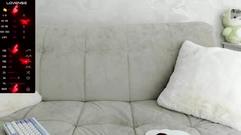 Snapshot of molly_sweetbaby chatting on 03.07.25 Ill tell you when were private online show from 03.07.25