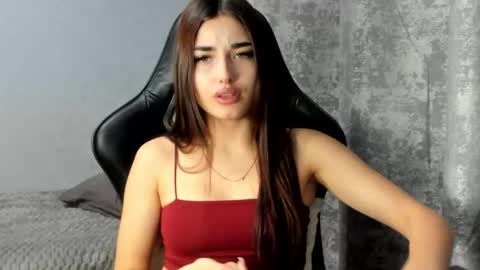 Molly online show from 12.16.25