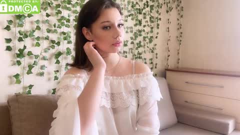 Molly online show from 03.26.26