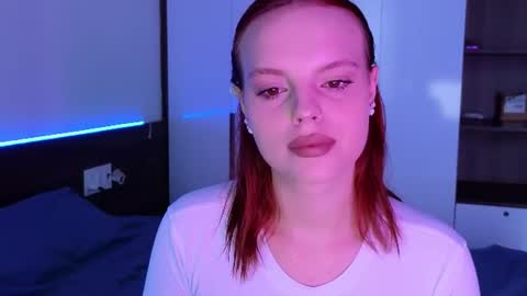 Snapshot of mollybossy chatting on 06.22.26 Molly online show from 06.22.26