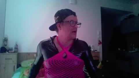 mollyboy23 online show from 03.19.26