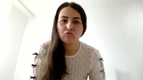 Snapshot of mollyhayness chatting on 03.26.26 Molly online show from 03.26.26