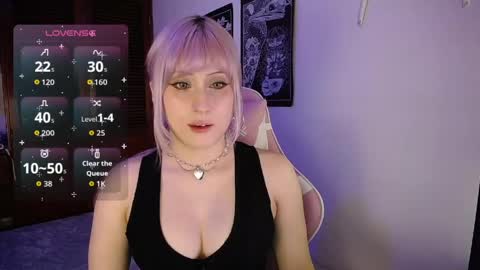 Molly  online show from 05.05.26