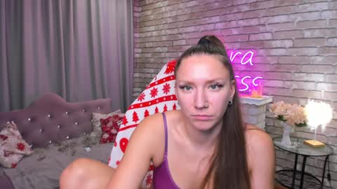 Snapshot of mollynay chatting on 12.08.24 hi im Molly heregreat boobs big heart warm pussy online show from 12.08.24