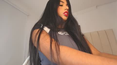 Molly  online show from 01.09.25