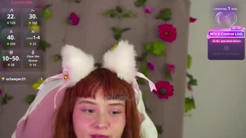 Snapshot of mollysb_05 chatting on 02.12.26 mollysb_05 online show from 02.12.26