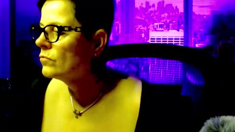 MollySun Nina Randmann online show from 11.29.25