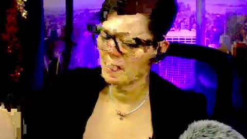 MollySun Nina Randmann online show from 11.30.25