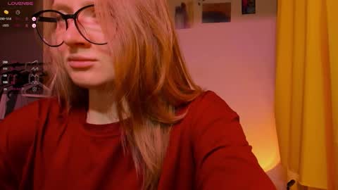 mollytucker online show from 11.16.25