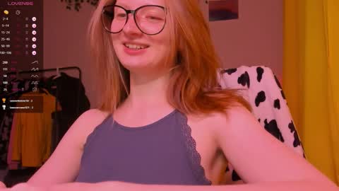 mollytucker online show from 12.21.25