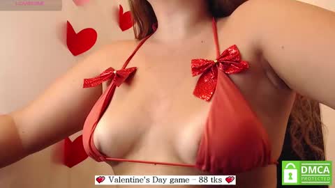 Snapshot of mollywayne chatting on 02.13.25 Molly Join my social networks online show from 02.13.25