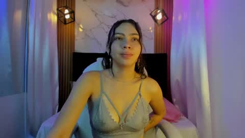 Snapshot of moly_killerr chatting on 05.05.26 20 online show from 05.05.26