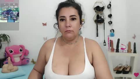 Snapshot of mom_17 chatting on 05.17.26 Celeste online show from 05.17.26