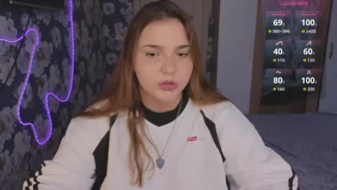 Leah online show from 04.25.26