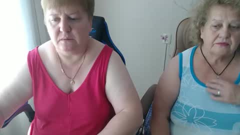 Mommy99X online show from 09.22.25