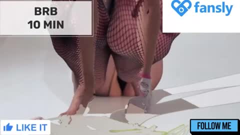 Mommy online show from 02.21.25