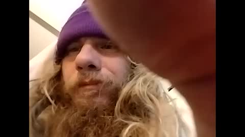 Snapshot of mommyissues2386 chatting on 12.01.24 Richard Sheridan online show from 12.01.24