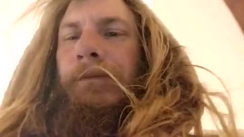 Snapshot of mommyissues2386 chatting on 01.15.25 Richard Sheridan online show from 01.15.25