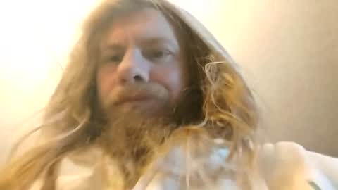 Snapshot of mommyissues2386 chatting on 01.15.25 Richard Sheridan online show from 01.15.25