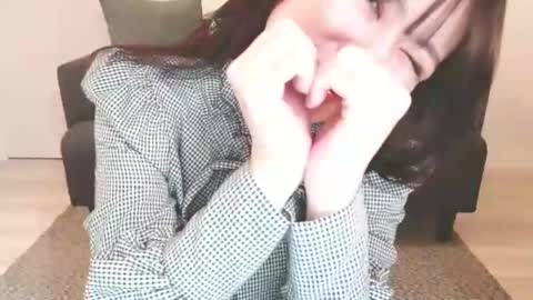 Momo online show from 01.17.25