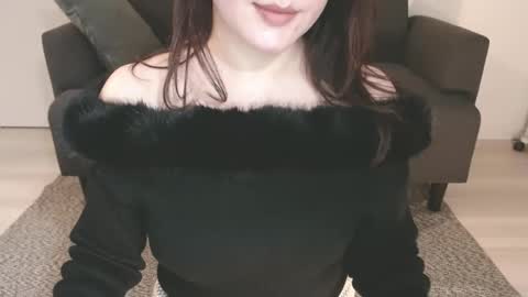 Momo online show from 02.09.25