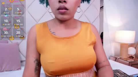 Momo  online show from 09.17.25