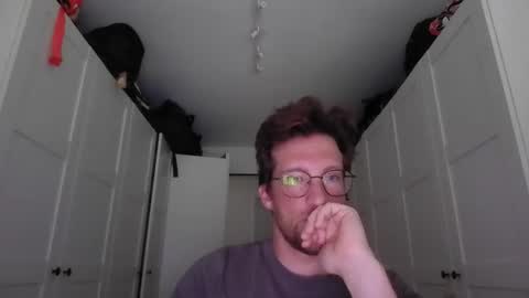 moms_little_monster online show from 06.03.26