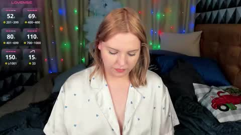 mon1ca_jones online show from 01.17.26