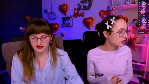 Mona  online show from 03.10.26