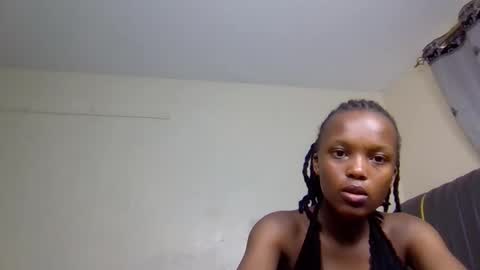 Mona online show from 09.14.25