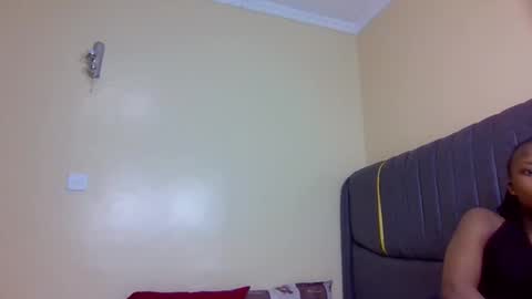 Mona online show from 10.08.25