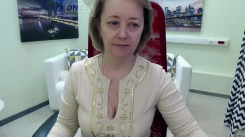 Mona online show from 02.15.26