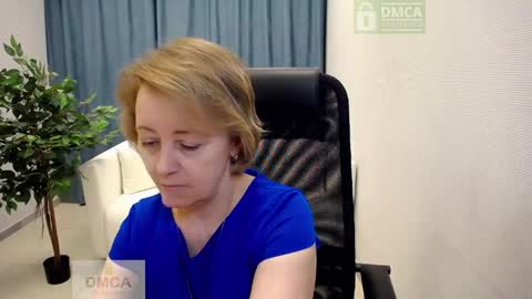 Mona online show from 04.23.26