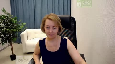 Mona online show from 04.23.26