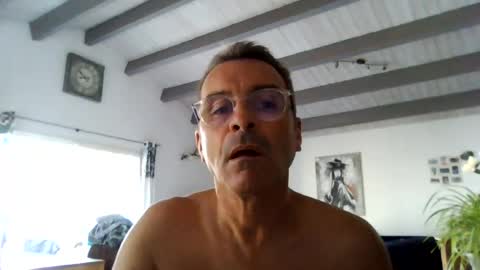 Snapshot of mondess69 chatting on 08.04.26 mondess69 online show from 08.04.26