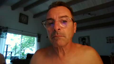 Snapshot of mondess69 chatting on 08.05.26 mondess69 online show from 08.05.26