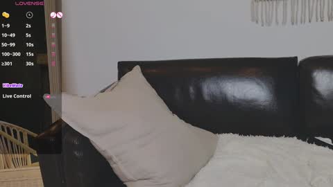 PoppyPlayful online show from 01.08.25