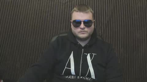 Snapshot of moneycumshot chatting on 02.18.26 Alex online show from 02.18.26