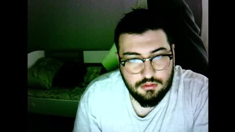 Snapshot of moneyman__24 chatting on 12.10.24 Mert online show from 12.10.24