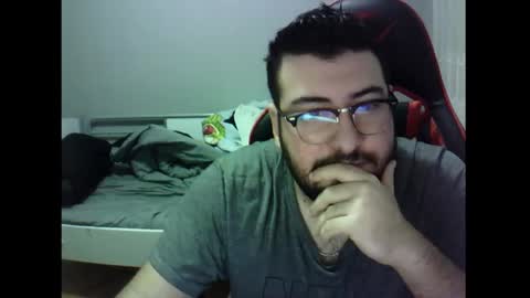 Snapshot of moneyman__24 chatting on 12.14.24 Mert online show from 12.14.24