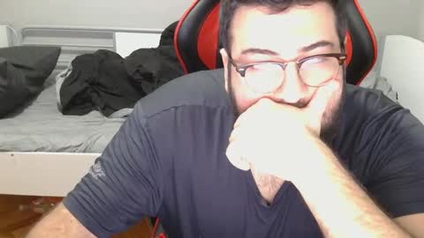 Snapshot of moneyman__24 chatting on 12.29.24 Mert online show from 12.29.24