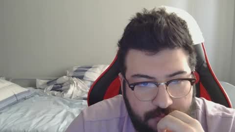 Snapshot of moneyman__24 chatting on 01.14.25 Mert online show from 01.14.25