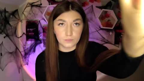 sweet girl and shine body online show from 10.07.25