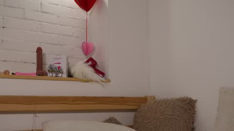 Snapshot of monicaasis chatting on 12.30.24 monicaasis online show from 12.30.24
