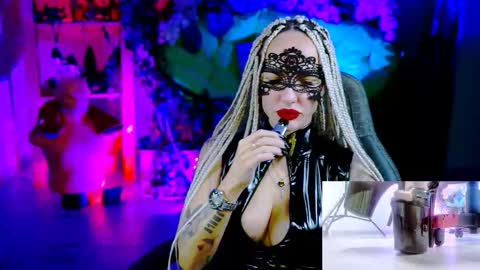 Snapshot of monicamaxwel chatting on 11.24.25 Monika online show from 11.24.25